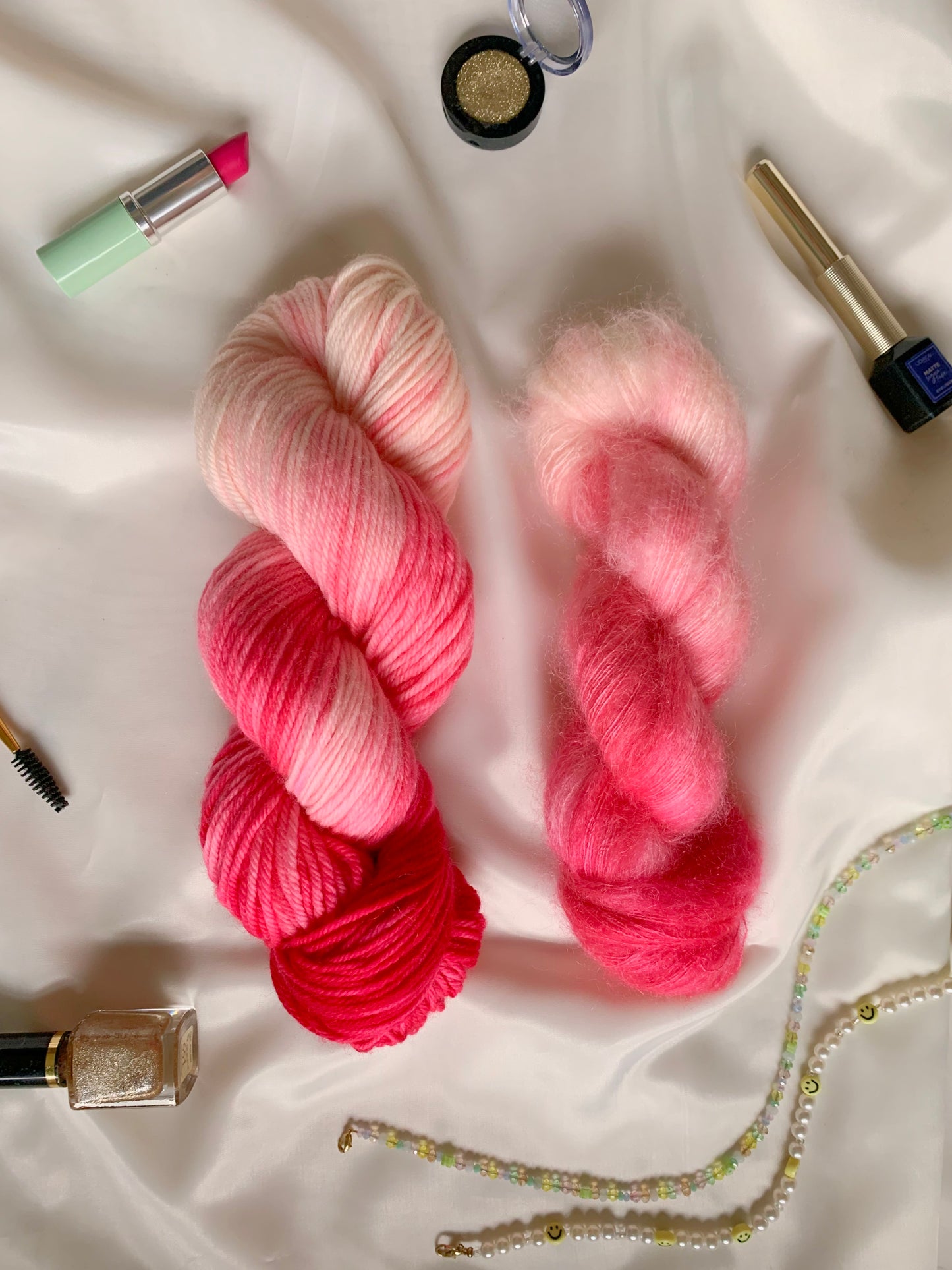 Helle T. - Super Wool - GLOWING LADIES