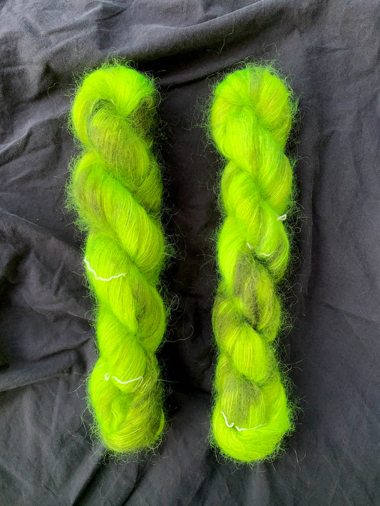 brat - Silk Mohair